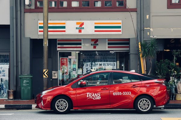 Quelle est l'utilité d'un contrôleur de batterie intelligent pour une utilisation optimale d'une Toyota Prius Plug-in?